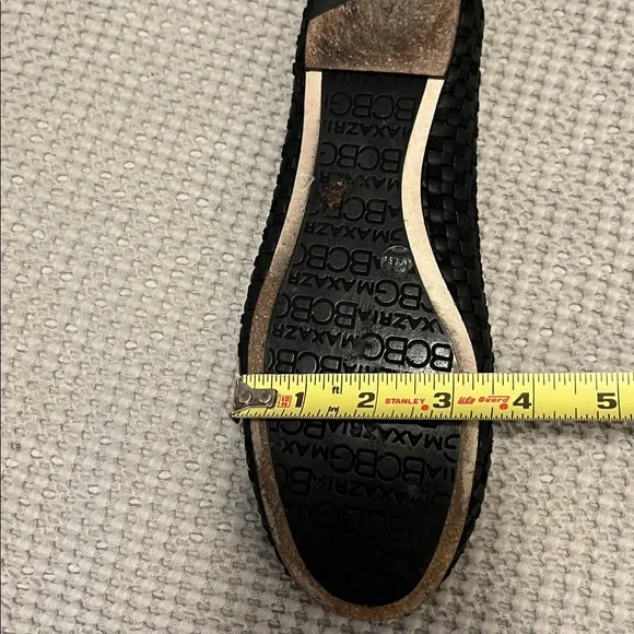 BCBGMaxAzria Black Woven Leather Textured Floral Applique Slip On Flats - Picture 16 of 16